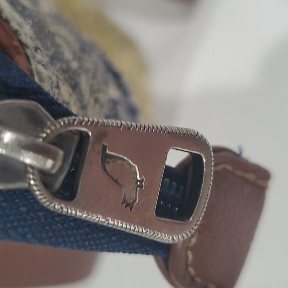 Sakroots Handbag Purse Straw and Fabric with gold accents - Picture 5 of 5